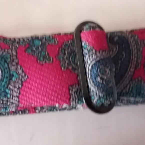 'Robert Talbott' Paisley Bowtie 100% Silk Paisley EUC - Picture 4 of 6